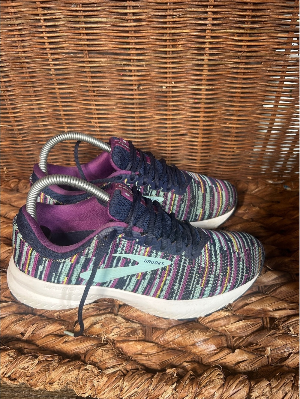 Brooks Launch 6 Running Shoes Size 6 Multi-Color